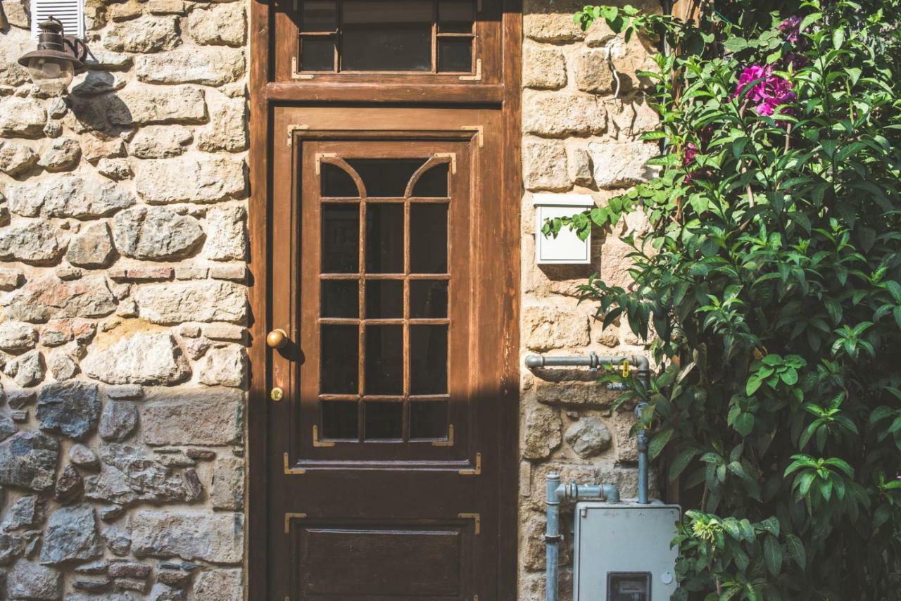 Апартаменты Stone House Near Acropolis - Living Stone Diamond Афины Экстерьер фото